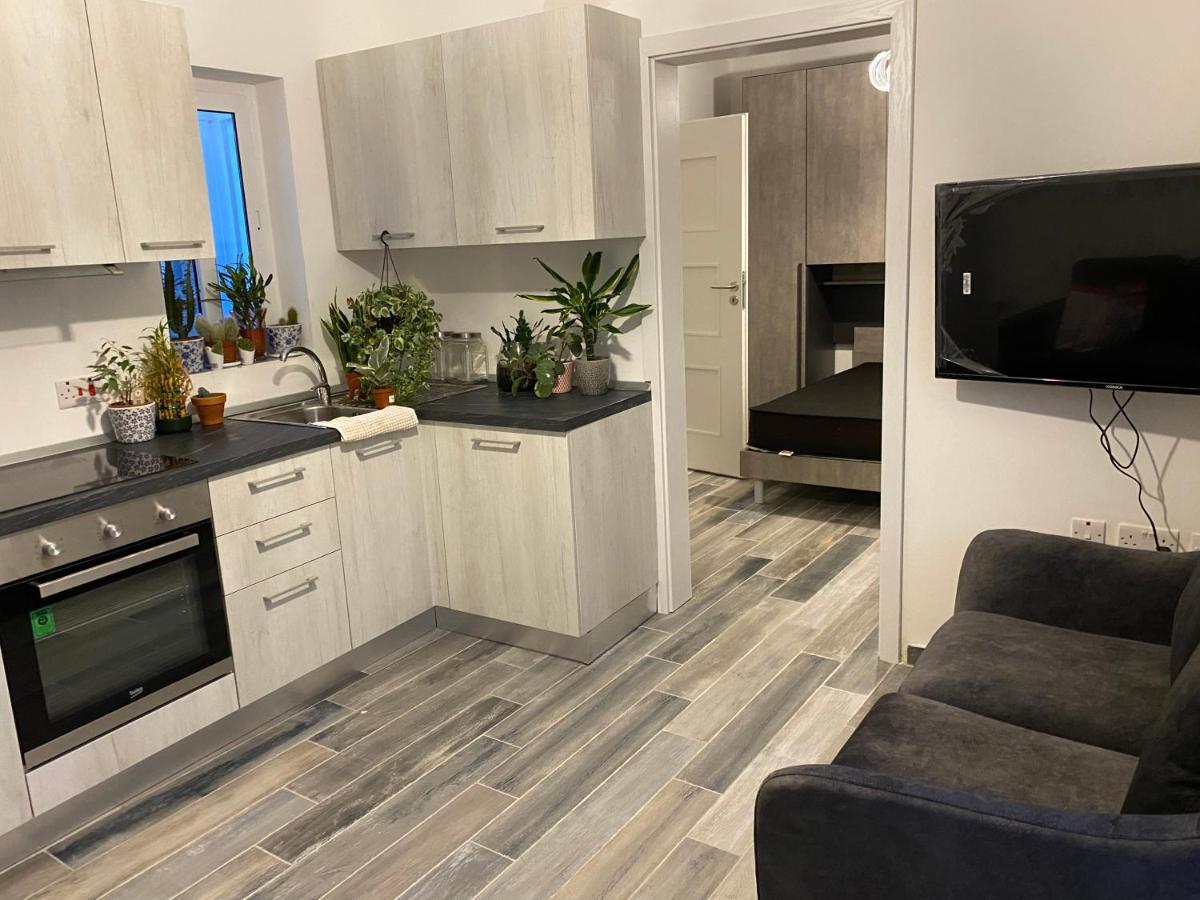One Beautiful Bedroom Flat In Pieta Ngoại thất bức ảnh